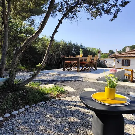 Apartment Grotta Pula