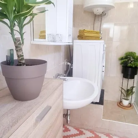 Grotta Lejlighed Pula