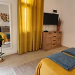 Grotta Apartament *
